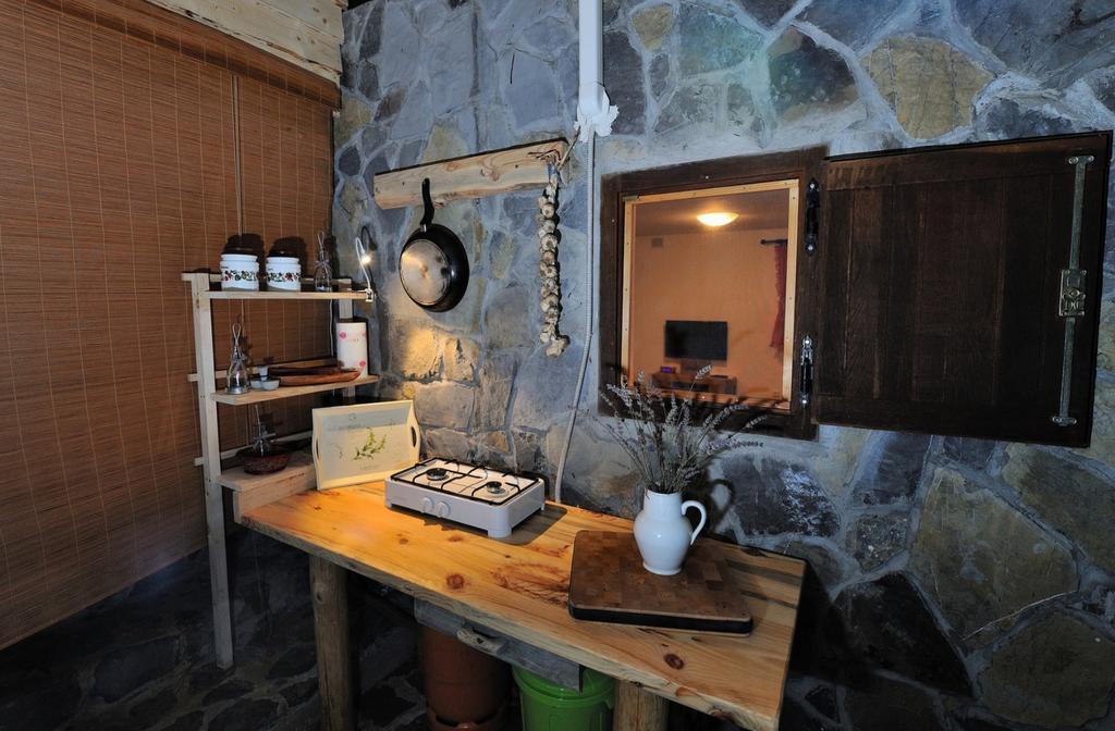 Apartment Drvena Kuca Mreznica Gornji Zvečaj Camera foto