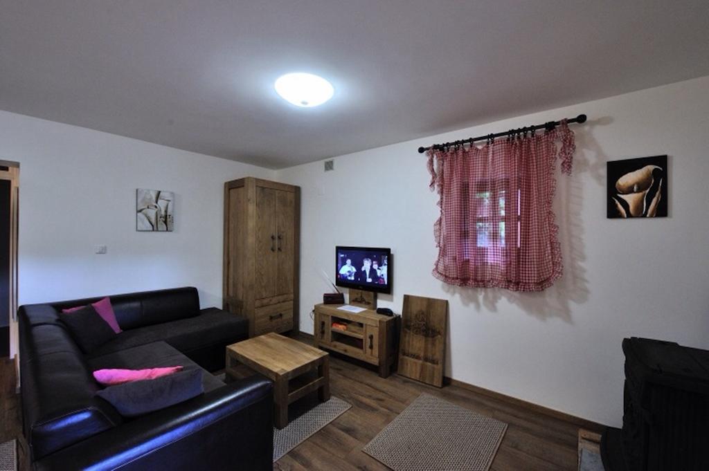 Apartment Drvena Kuca Mreznica Gornji Zvečaj Camera foto
